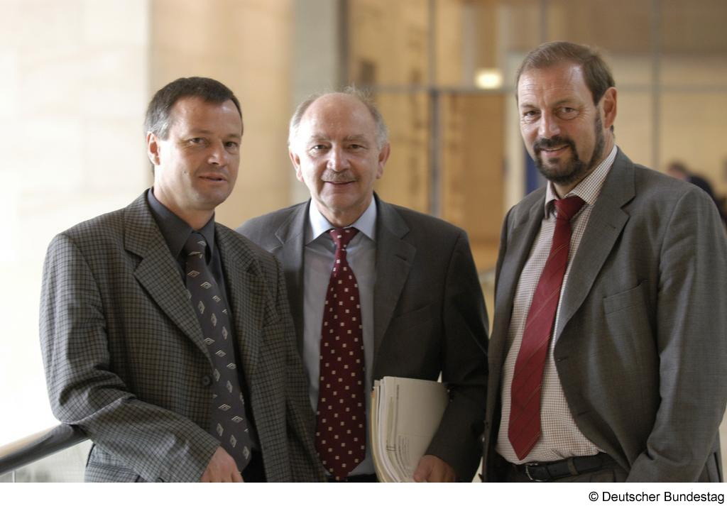 Die Abgeordneten Klaus Riegert, Peter Goetz und Heinz Seiffert