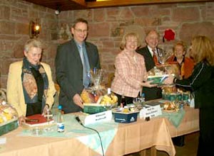 Er leitete die Podiumsdiskussion "Mord und Totschlag vor Kinderaugen"